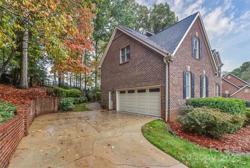 Property image 3 at 4213 Rosecliff Drive, Charlotte, NC 28277