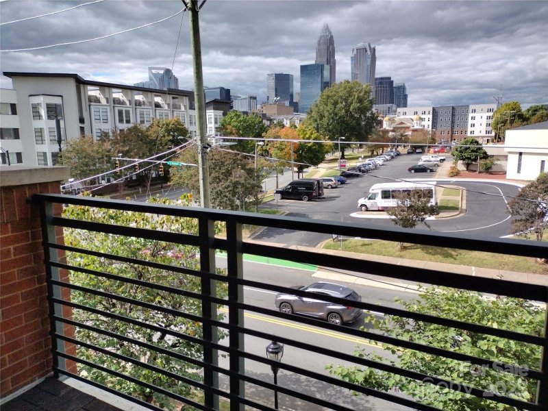Property image 4 at 408 N Mcdowell Street, Charlotte, NC 28204