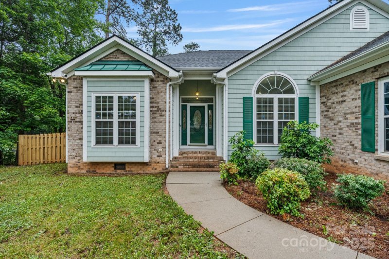 Property image 4 at 105 Stumpy Creek Road, Mooresville, NC 28117