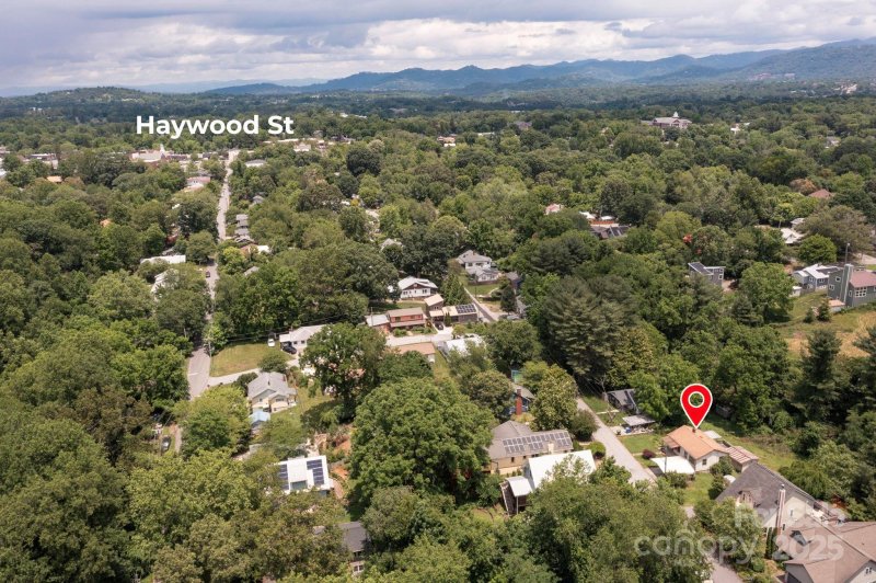 Property image 4 at 70 Galax Avenue, Asheville, NC 28806