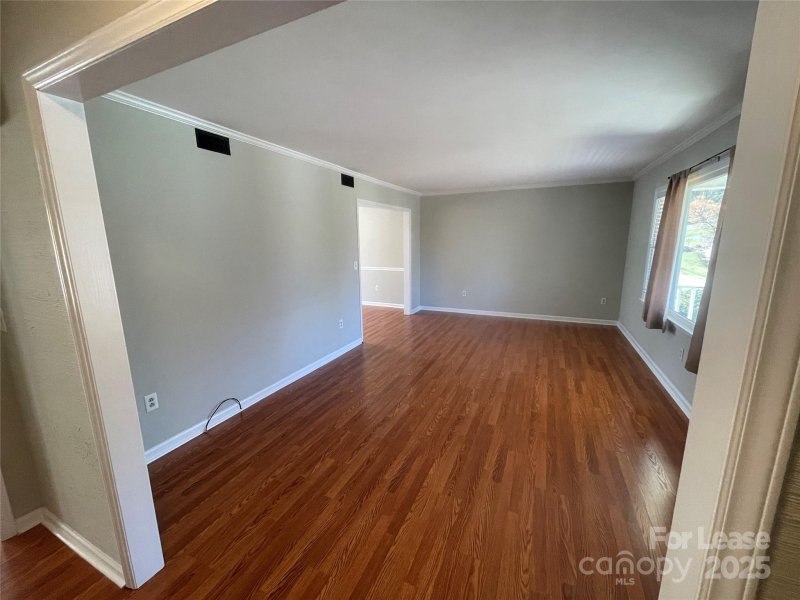 Property image 5 at 6160 Timberlane Terrace, Hickory, NC 28601