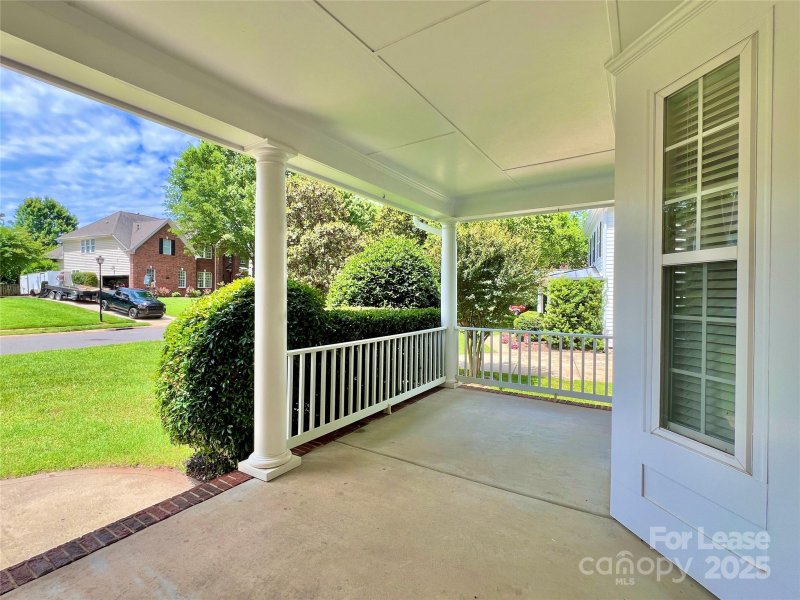 Property image 3 at 811 Deercross Lane, Waxhaw, NC 28173