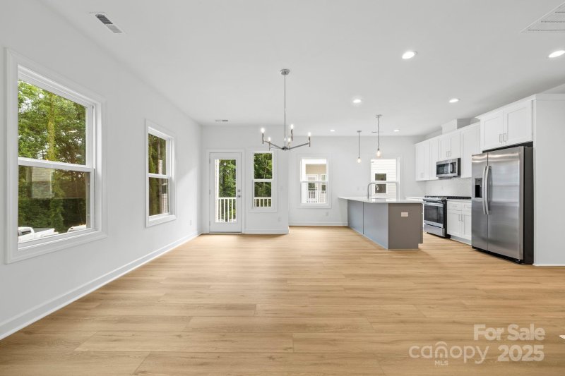 Property image 3 at 3916 Hager Drive, Charlotte, NC 28208