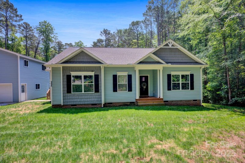 Property image 3 at 226 Stockwood Lane, Stanley, NC 28164