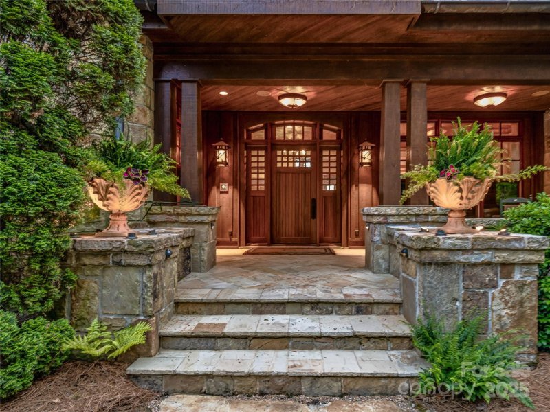 Property image 4 at 41 Chimney Point, Lake Toxaway, NC 28747