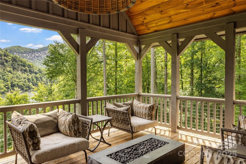 Property image 5 at 75 Indigo Bunting Court, Tuckasegee, NC 28783