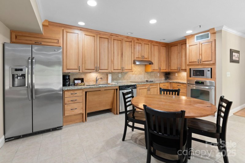 Property image 4 of 203 Bowling Park Road in Residences at Biltmore, Asheville, NC 28803