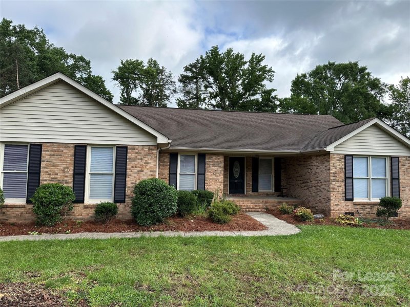 Property image 2 at 413 Parallel Drive, Harrisburg, NC 28075