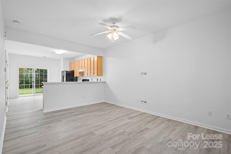 Property image 3 at 2856 Summergrove Court, Matthews, NC 28105