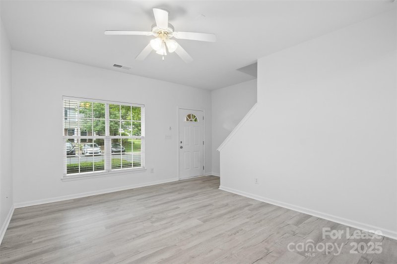 Property image 4 at 2856 Summergrove Court, Matthews, NC 28105