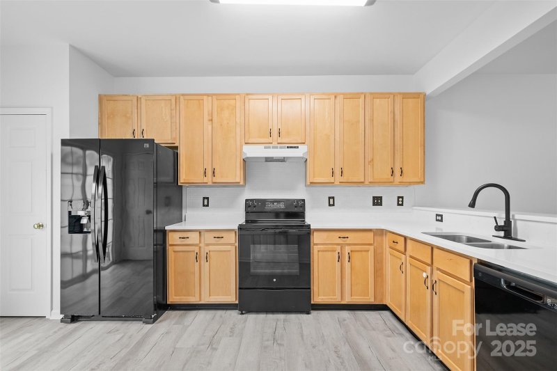 Property image 5 at 2856 Summergrove Court, Matthews, NC 28105