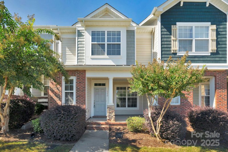 127 Walnut Cove Drive