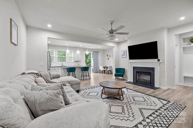 Property image 5 of 12205 Gambrell Drive in Porters Row, Charlotte, NC 28278