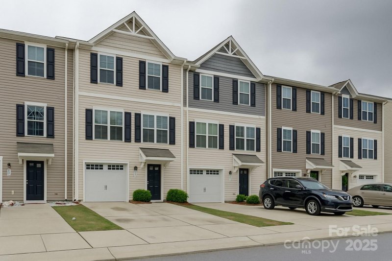 Property image 3 at 954 Taybyn Road, Fort Mill, SC 29715