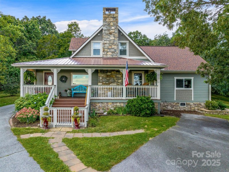 Property image 2 at 4575 Bearwallow Mountain Road, Hendersonville, NC 28792