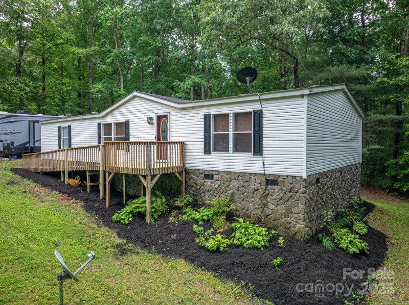 Property image 3 at 6903 Knottywood Lane, Vale, NC 28168