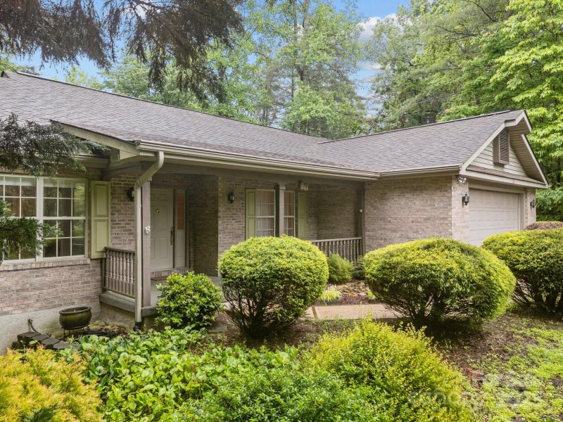 Property image 3 at 206 Pine Knot Trail, Hendersonville, NC 28739