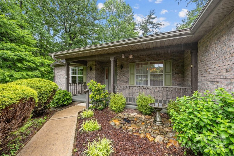 Property image 5 at 206 Pine Knot Trail, Hendersonville, NC 28739