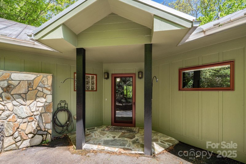 Property image 5 of 1760 Winding Creek Drive in Villages of Plott Creek, Waynesville, NC 28786