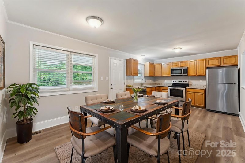 Property image 5 at 1631 Vancouver Drive, Charlotte, NC 28213