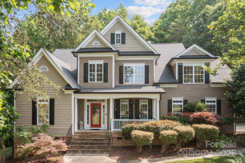 154 Hunters Hill Drive