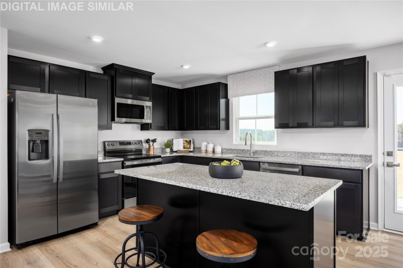 Property image 3 at 12105 Beaux Art Lane, Charlotte, NC 28214