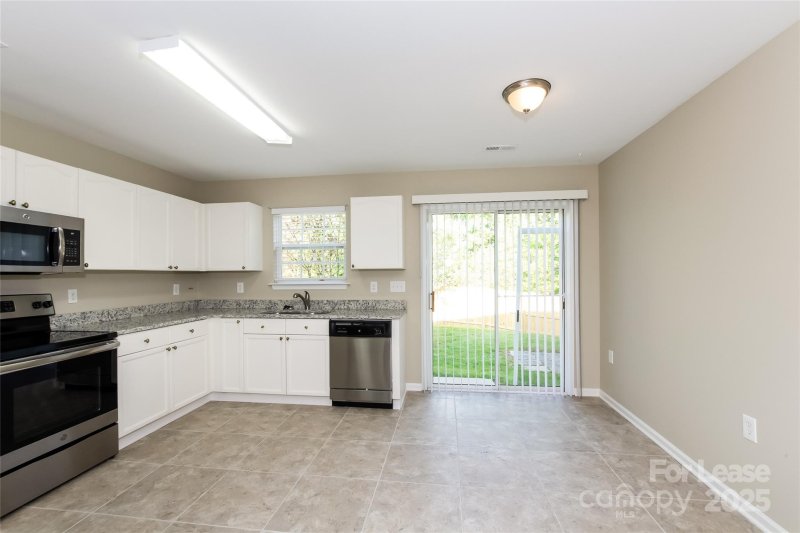 Property image 5 at 7147 Wandering Creek Drive, Charlotte, NC 28216