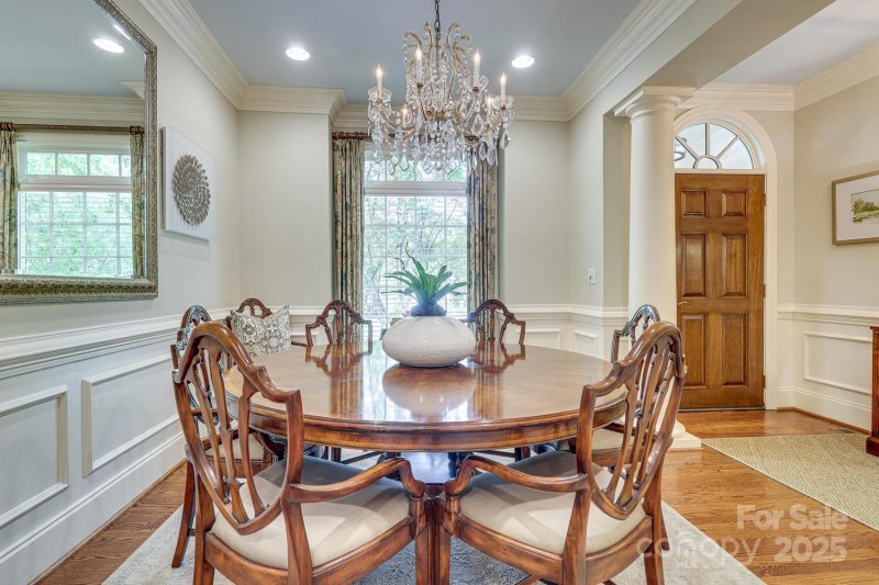 Property image 4 of 525 Queens Road in Myers Park, Charlotte, NC 28207
