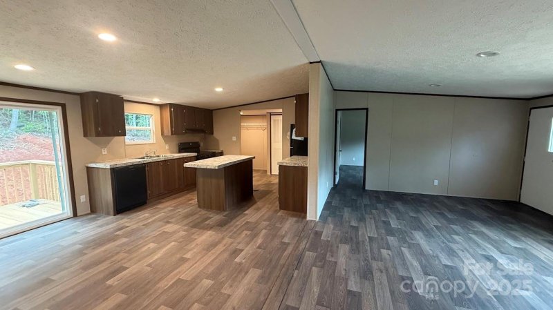 Property image 4 at 3162 Bear Trail Drive, Lenoir, NC 28645