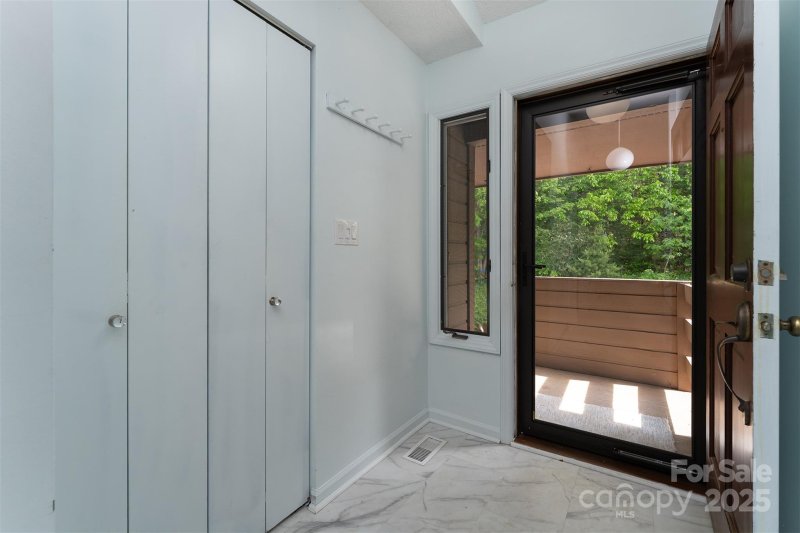 Property image 3 at 305 Piney Mountain Drive, Asheville, NC 28805