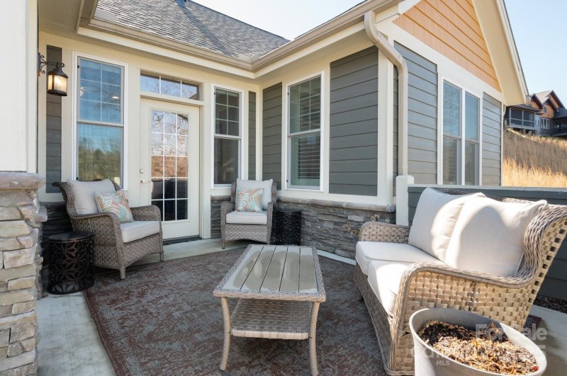 Property image 2 at 76 Creekside View Drive, Asheville, NC 28804