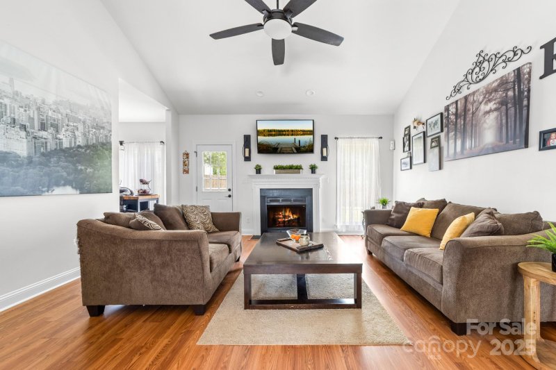 Property image 5 at 212 Victoria Circle, York, SC 29745