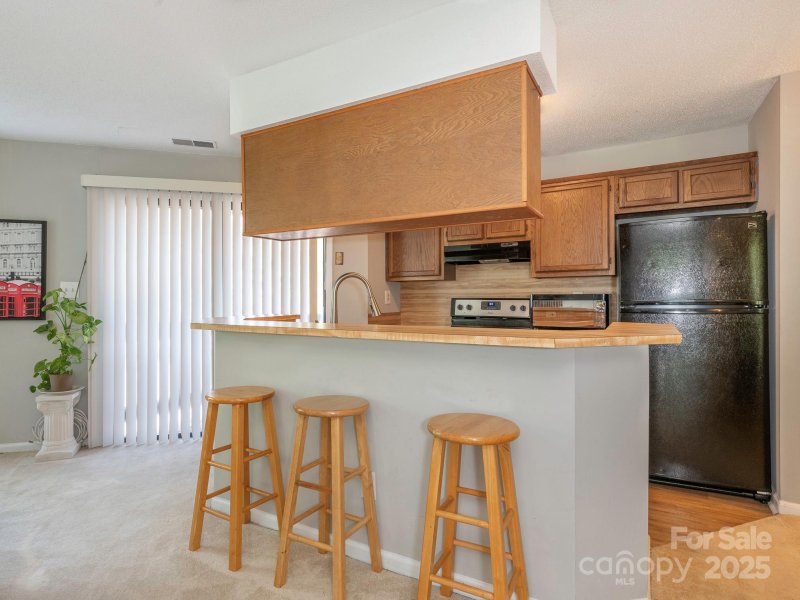 Property image 5 at 8208 Cedar Glen Drive, Charlotte, NC 28212