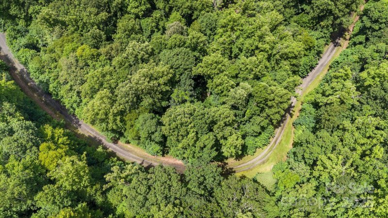 Property image 3 of 10 44 Poplar Path in Red Wolf Run, Mars Hill, NC 28754