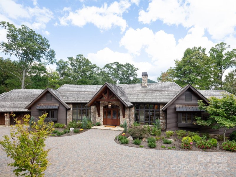 1947 White Tree Trail