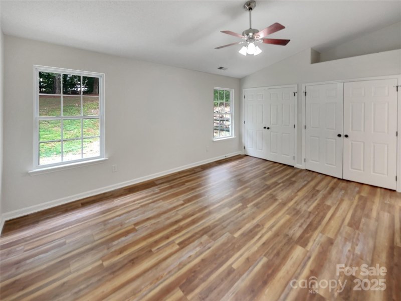 Property image 5 of 12307 Poplar Forest Drive in Withers Grove, Charlotte, NC 28278