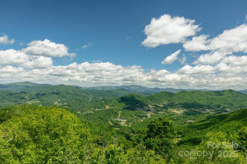 Property image 3 of 221 Ivy Ridge Road in Mountain Air, Burnsville, NC 28714