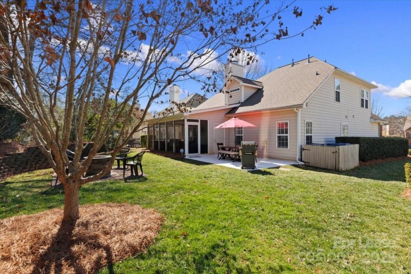 Property image 5 at 16032 Hollingbourne Road, Huntersville, NC 28078