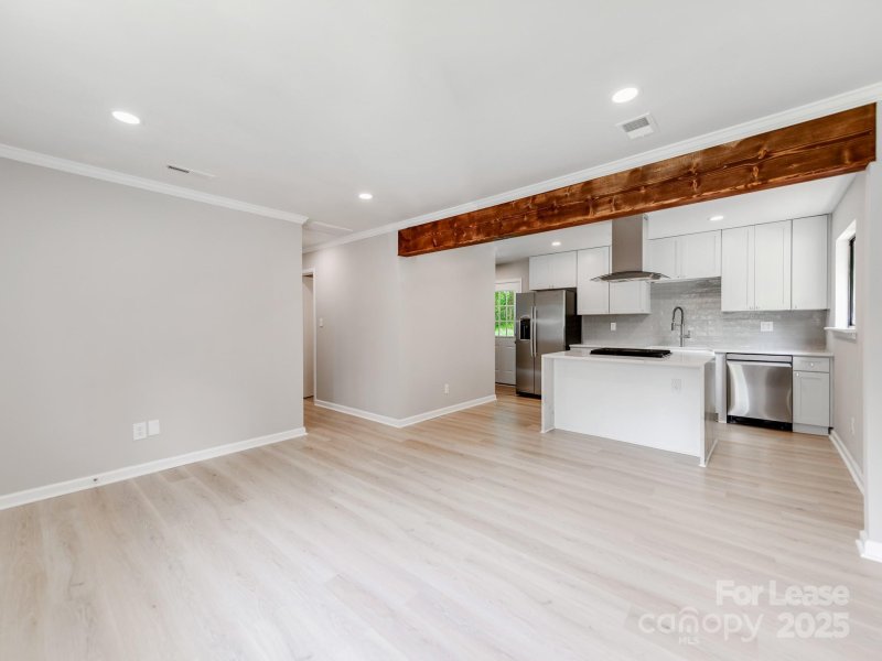 Property image 3 at 4925 Springview Road, Charlotte, NC 28213