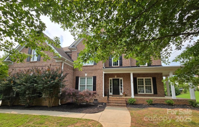 Property image 2 of 8409 Olde Stonegate Lane in Olde Stonegate, Mint Hill, NC 28227