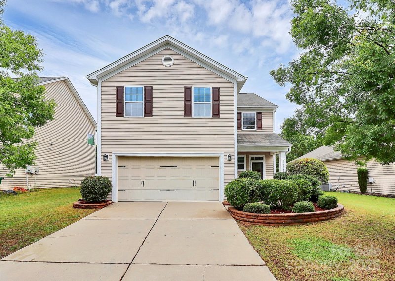 13407 Morgan Lee Avenue