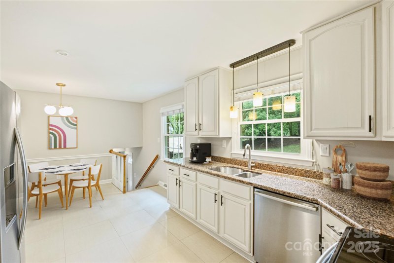 Property image 3 at 2301 Seth Thomas Road, Charlotte, NC 28210