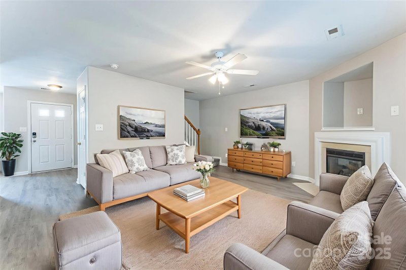 Property image 3 of 13413 Golden Apple Court in Kingstree, Charlotte, NC 28215