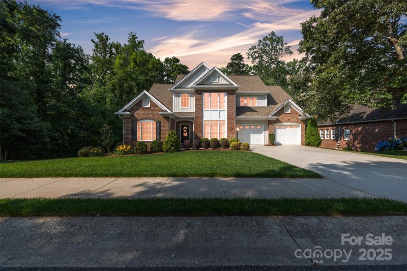 1747 30th Avenue Drive