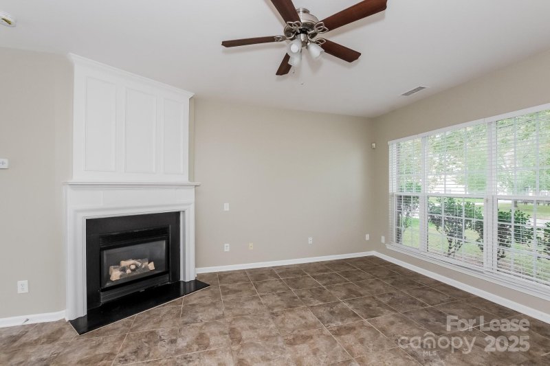 Property image 3 at 2517 Wingdale Drive, Charlotte, NC 28213