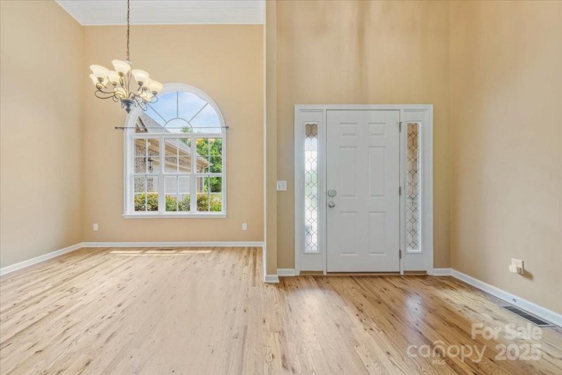 Property image 4 at 305 River Birch Circle, Mooresville, NC 28115