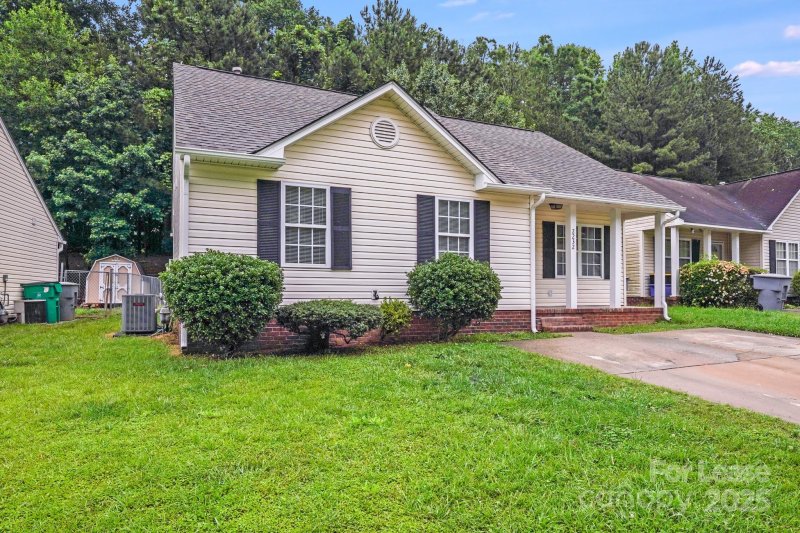 2232 Blue Hampton Lane