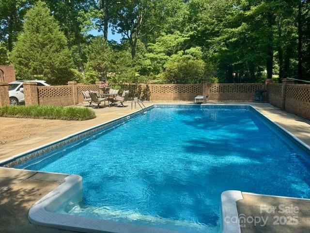 5109 Goldcrest Drive