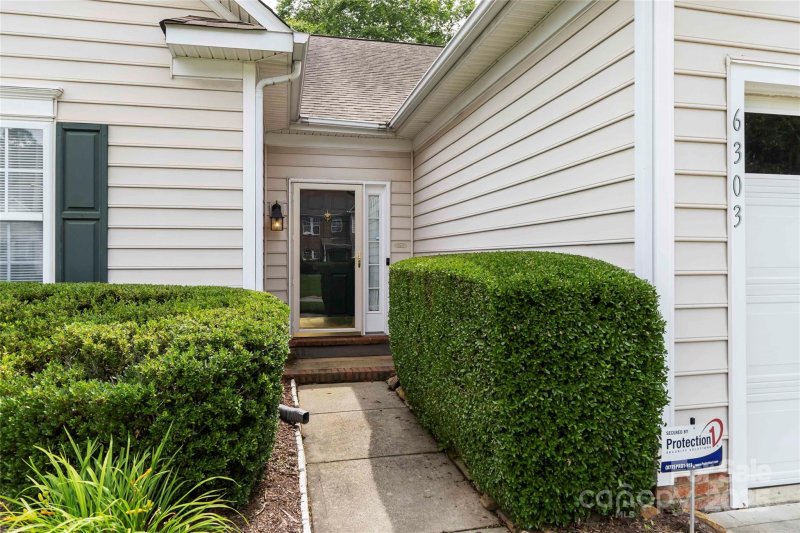 Property image 3 at 6303 Trevor Simpson Drive, Indian Trail, NC 28079