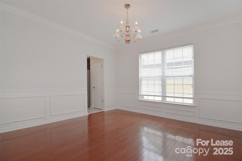 Property image 5 of 3401 Daniel Place Drive in Old Stone Crossing, Charlotte, NC 28213